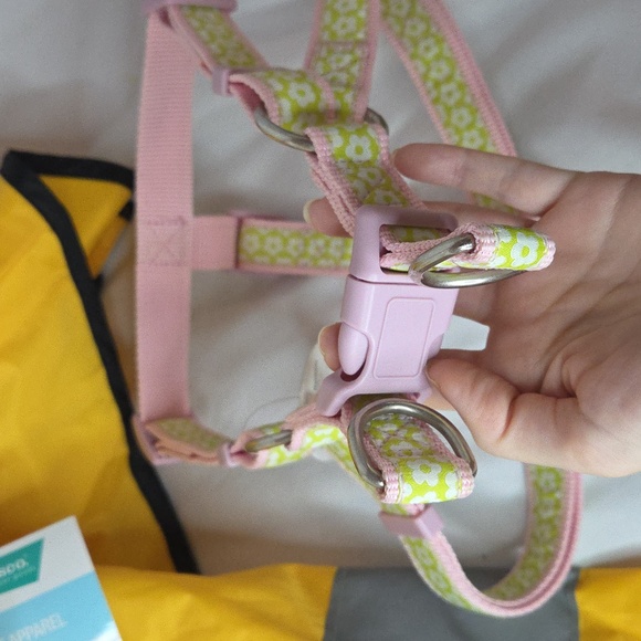 Dog Rain coat AND Top Paw Harness new with tags size Large MEASUREMENTS BELOW - Picture 8 of 17